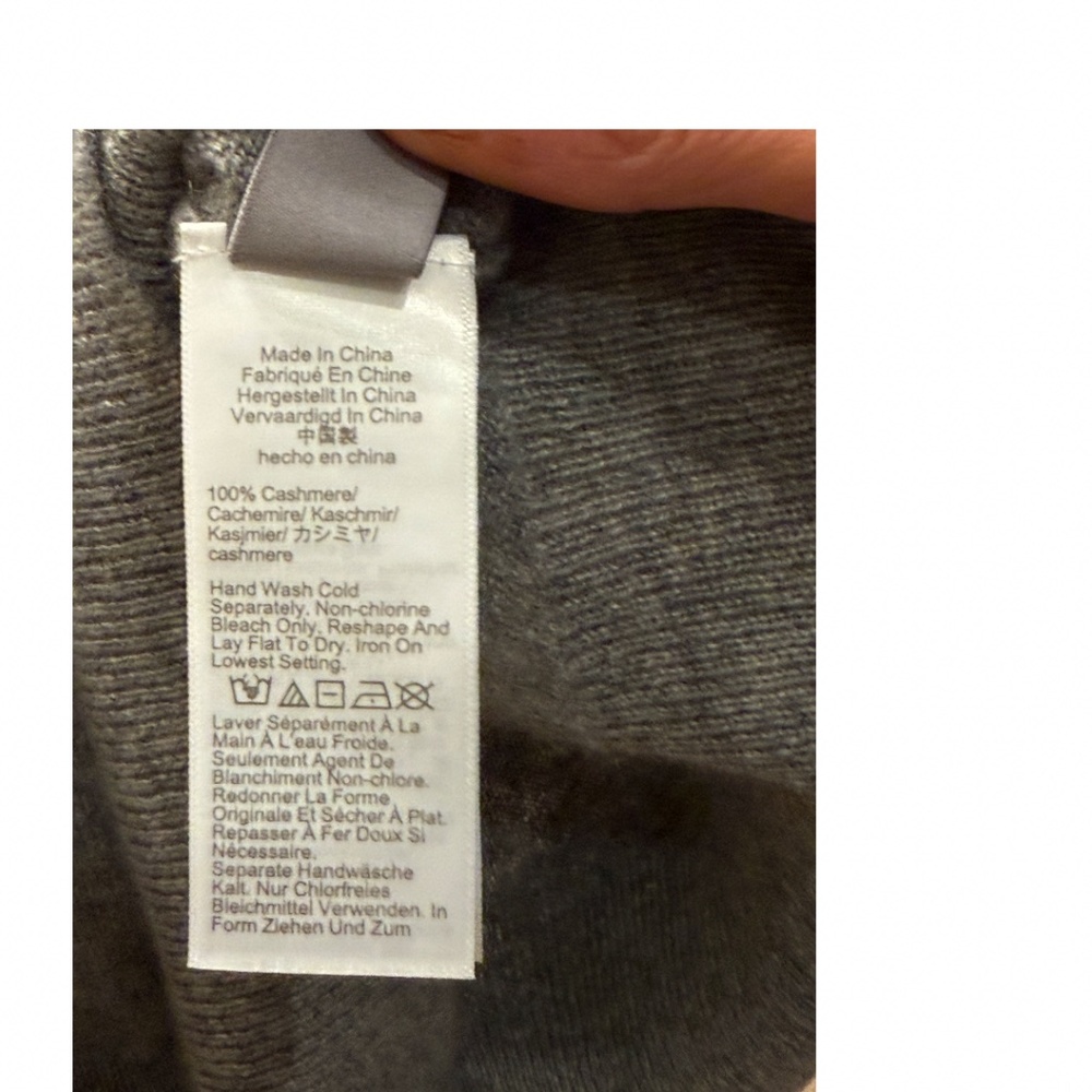 NWOT J.Crew Cashmere classic-fit crewneck sweater | Small - Picture 9 of 10